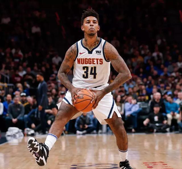 与外线对抗 与外线对抗